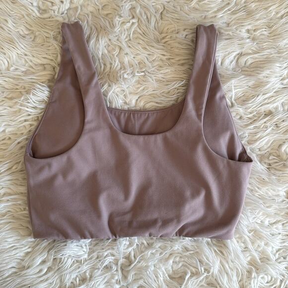 Gymshark Dreamy Sports Bra Taupe Size XS Yoga - Picture 3 of 4